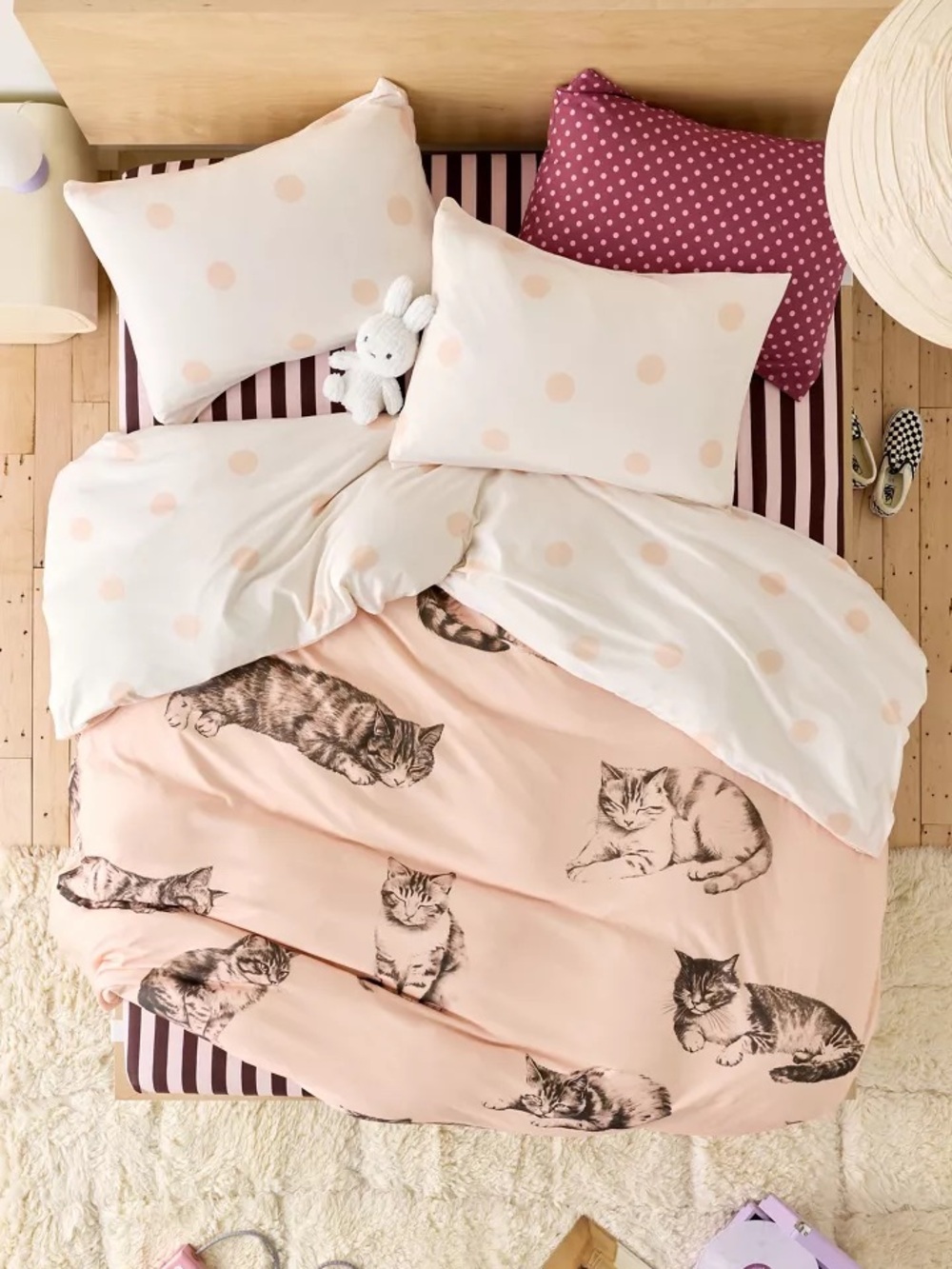 Urban Outfitters Cat Printed Reversible Soft Tee Jersey Duvet Set